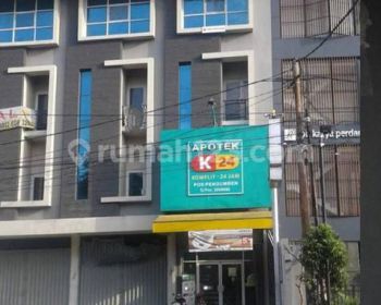 Disewa Ruko 4 Lantai di pos Pengumben Kebon Jeruk Jakarta Barat