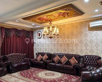 Rumah High Spek Strategis Full Furnished Classic di Kelapa Nias Raya