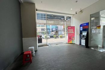 Selling 8 Floor Building In Wolter Monginsidi 98 Billion