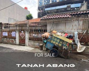Rumah Area Strategis Tanah Abang Jakarta Pusat