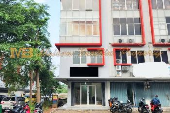 Ruko Hoek 4 Lantai Cocok Untuk Kantor, Tempat Usaha