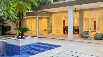 Rumah Paviliun Ada Roof Top Garden di Ampera Kemang Jaksel
