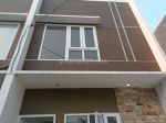 thumbnail-rumah-baru-minimalis-2-lantai-3-kamar-depan-taman-di-kelapa-gading-4