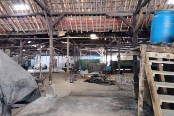 Pabrik Pabrik di Jl jembatan 2 penjaringan