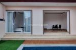 thumbnail-brand-new-2-bedrooms-villa-in-pererenan-beach-near-canggu-bali-9