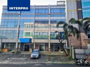 Ruko di Puri Kencana ,puri Indah, Jakarta Barat 279m2