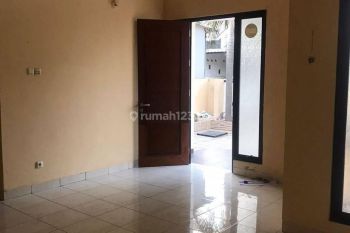 Rumah Bagus Siap Huni Di Cluster Ifolia Kota Harapan Indah Bekasi