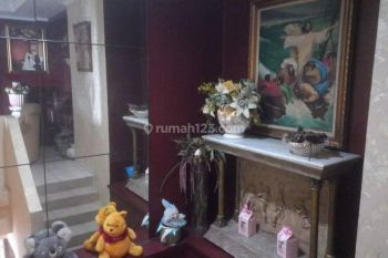 Dijual Apartemen Frenchwalk Moi Kelapa Gading, Jakarta Utara