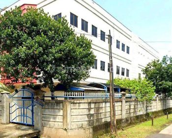 Disewakan kantor 3 lantai di Pulo Gadung Jakarta Timur