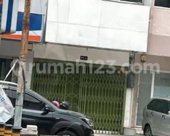 Disewakan, Ruko Petojo, Jakpus (3,5 lantai, Lokasi Strategis), cocok untuk Bank