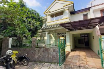 Rumah 2 lantai  siap huni harga bagus