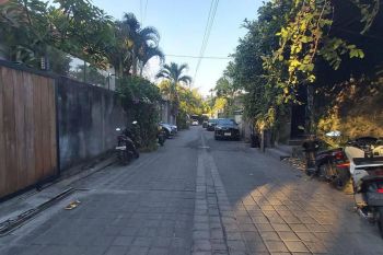 villa di kerobokan kuta utara lokasi premium | villa dijual di bali | bali | adn