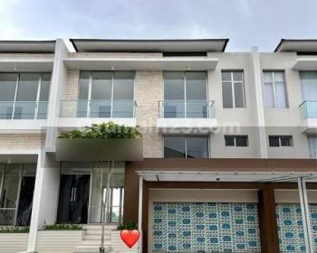 Rumah Pik2 Ukuran 10x25 4 Kamar Hadap Danau Ada Garasi Baru