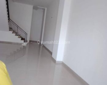 Dijual Ruko La Riviera Viral Pik 2 Harga 4,5m Nett