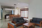 thumbnail-rumah-mewah-full-furnish-graha-family-cluster-favorit-13