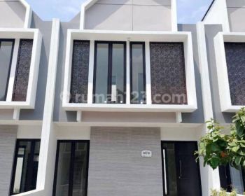 Rumah Oper Kredit 100JT di Raya Sepande hadap utara SHM