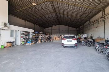 Gudang Margomulyo Indah, Shm, Lt 914, Ada Kantor Dan Siap Pakai.