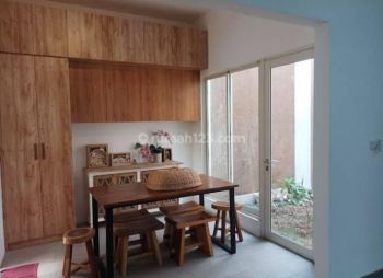 Rumah Furnished 2 Lantai Di Flaminggo Gading Serpong Rapih Siap Huni