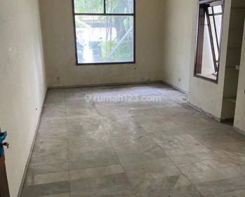 Rumah Unfurnished Dekat Taman Cilandak 12.2023