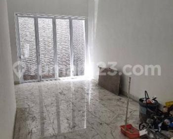 Rumah Baru  Di Janur Asri Kelapa Gading