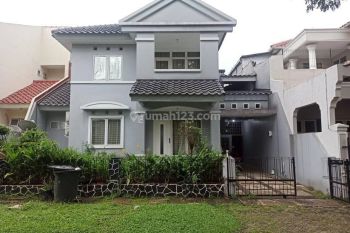 Rumah 2lantai Bagus Semi Furnished Disewakan Di Puspitaloka Bsd