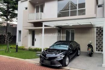Rumah siap huni di cluster Montana Village, Paramount Serpong