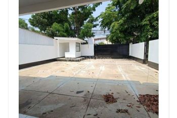 Ruang Usaha Untuk Kantor, Gudang Lokasi Bandung Timur