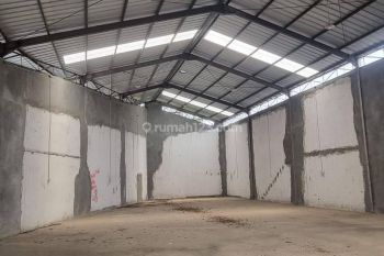 Dijual Gudang Baru Lokasistrategis Pinggir Jalan Raya Padat Karya