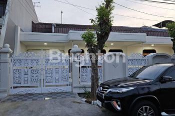 RUMAH DI DHARMAHUSADA INDAH UTARA