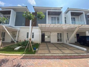 Disewakan rumah the riviera cove inculde ac