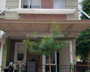 Dijual rumah hook di amarillo gading serpong