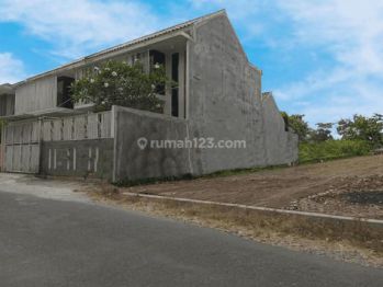 Timur Jl. Kaliurang, Cocok Hunian View Merapi
