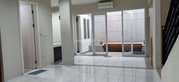 Rumah Semi Furnished di Cluster Acasia Summarecon Bekasi