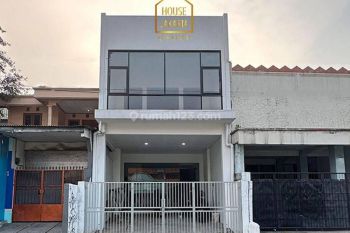 Ruko Kemang 2 Lantai 5 X 26 Meter Hadap Timur Bebas Banjir