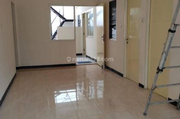 Disewakan Dekat ITS, Galaxy Mall, KT 4+1