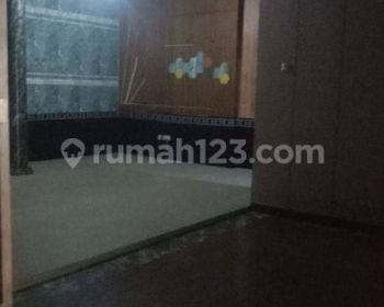 Disewakan Rumah Lokasi sayap Jl,Maskumambang di Turangga Buahbatu