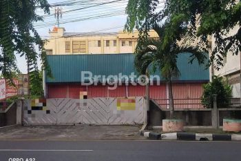 TANAH DAN BANGUNAN TOKO  LOKASI PINGGIR JALAN UTAMA SEMARANG TIMUR