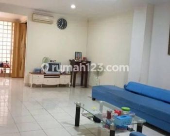Dijual Rumah 2 lantai dan Siap Huni di Taman Sunter Agung