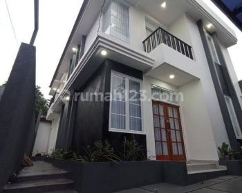 TERMURAH. Disewakan Rumah Bangunan Baru Siap Huni di Cilandak