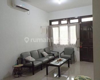 Rumah Minimalis Daerah Meruya Utara