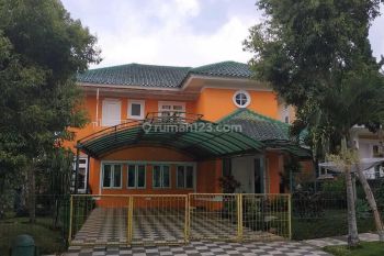 Villa Nyaman Kolam Renang Private Ruang Tengah Besar Di Puncak