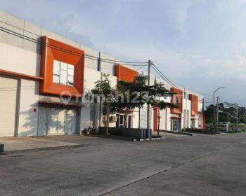 Dijual Gudang Di Komplek Pergudangan Bebas Banjir Di Cimareme