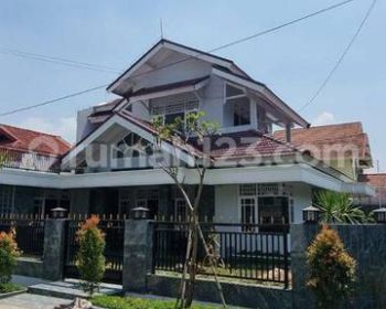 Dijual Rumah Full Furnished Di Villa Aster, Banyumanik, Semarang
