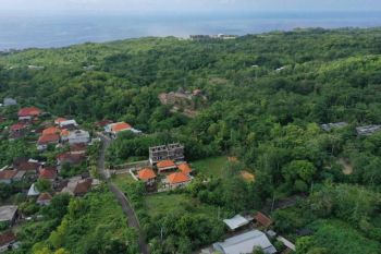 BRAND NEW LUXURY VILLA 6 BEDROOM FURNISHED PECATU