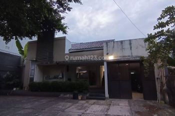 Disewakan Rumah Lokasi Menteng Jakarta Pusat