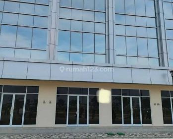 Sewa Ruko Pik 2 Ukuran 4.5x15 La Riviera 3 Lantai Termurah