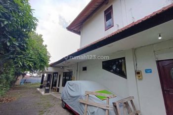 Rumah plus halaman luas di buluh indah ( B 77 )