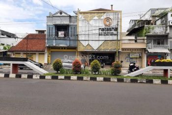 Ruko 2 ,5 Lantai Di Tasikmalaya di Jalan Raya Yg Ramai Dan Strategis