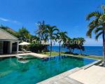 thumbnail-beach-front-villa-in-singaraja-with-direc-access-to-the-beach-for-sale-12
