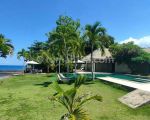 thumbnail-beach-front-villa-in-singaraja-with-direc-access-to-the-beach-for-sale-7
